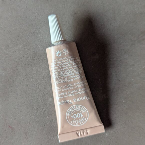 RMS Beauty Cashmere Matte Eyelight Eyeshadow | TUNDRA TAUPE: A light desert sand - Picture 12 of 14